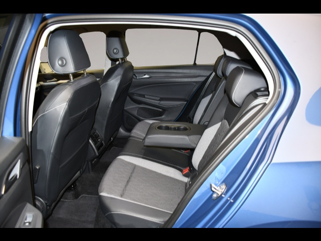 Fotografie 6 des Volkswagen Golf 8 VIII 1.5 TSI Goal LED+/ACC/AHK