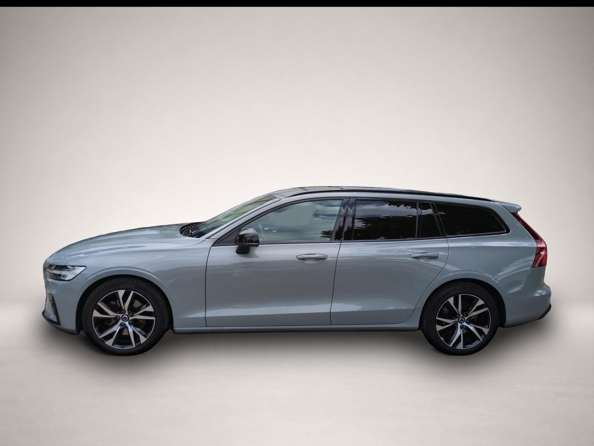 Bild 6 Volvo V60 Plus Dark