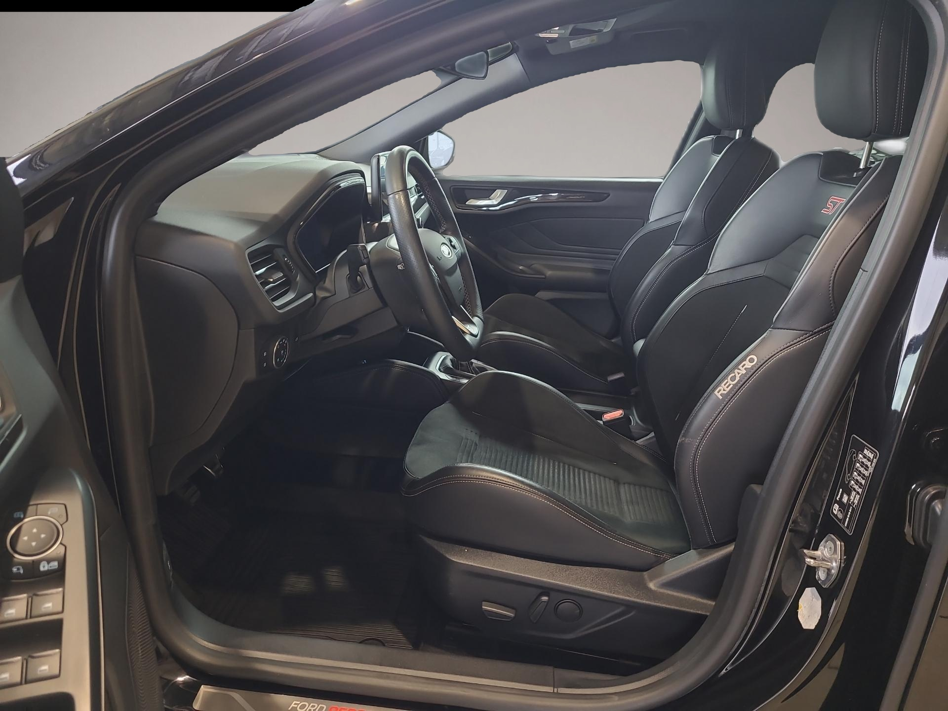 Bild 5 Ford Focus ST Turnier Sportpaket Bluetooth Navi LED