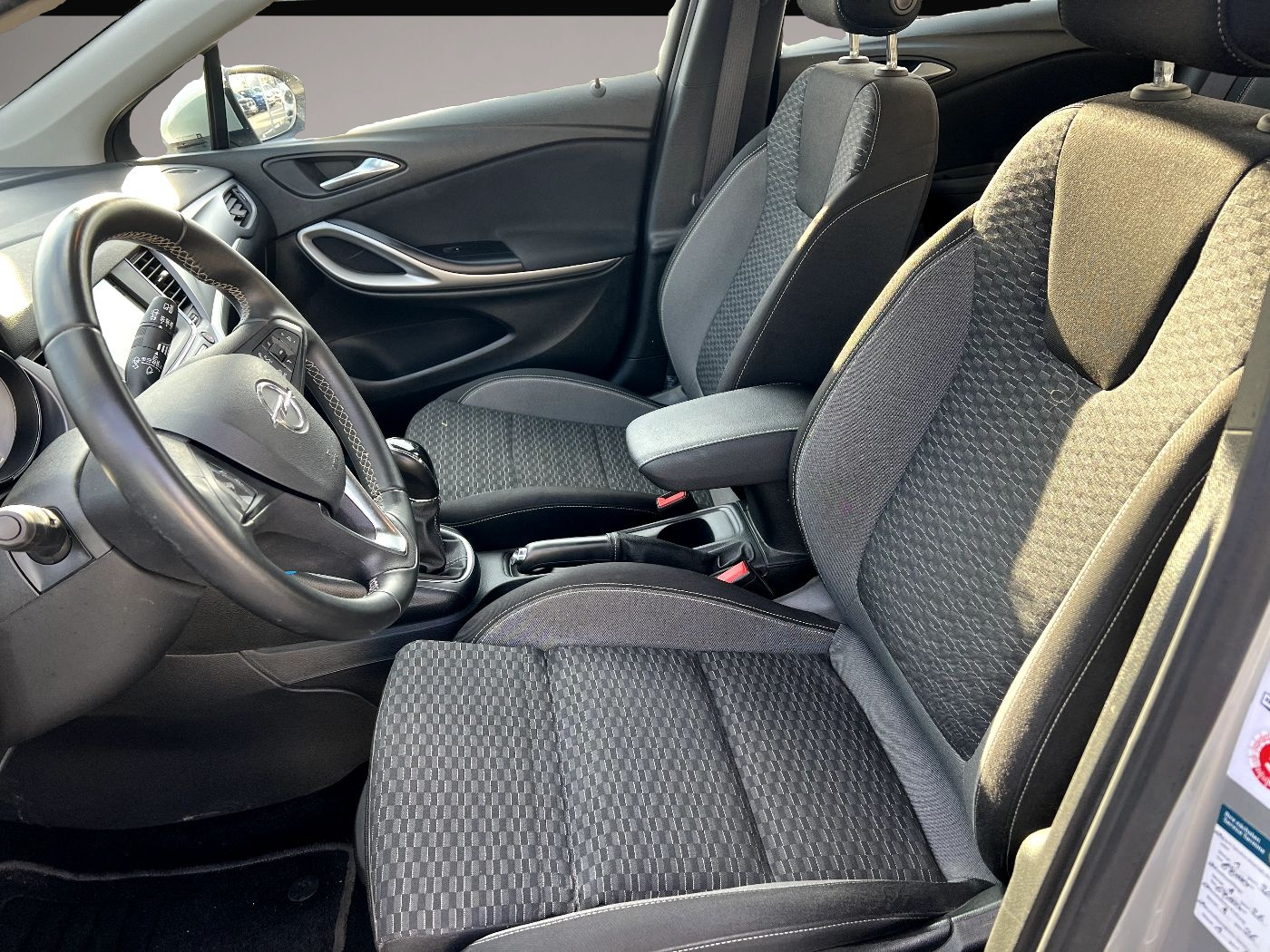 Fotografie 7 des Opel Astra K Sports Tourer 1.5 D 120 Jahre *LED Navi