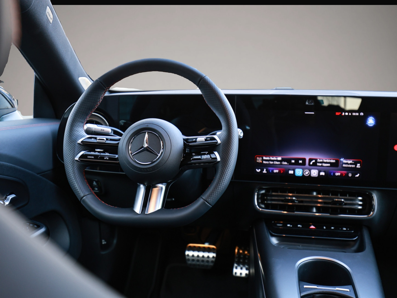Bild 6 Mercedes-Benz CLA 200