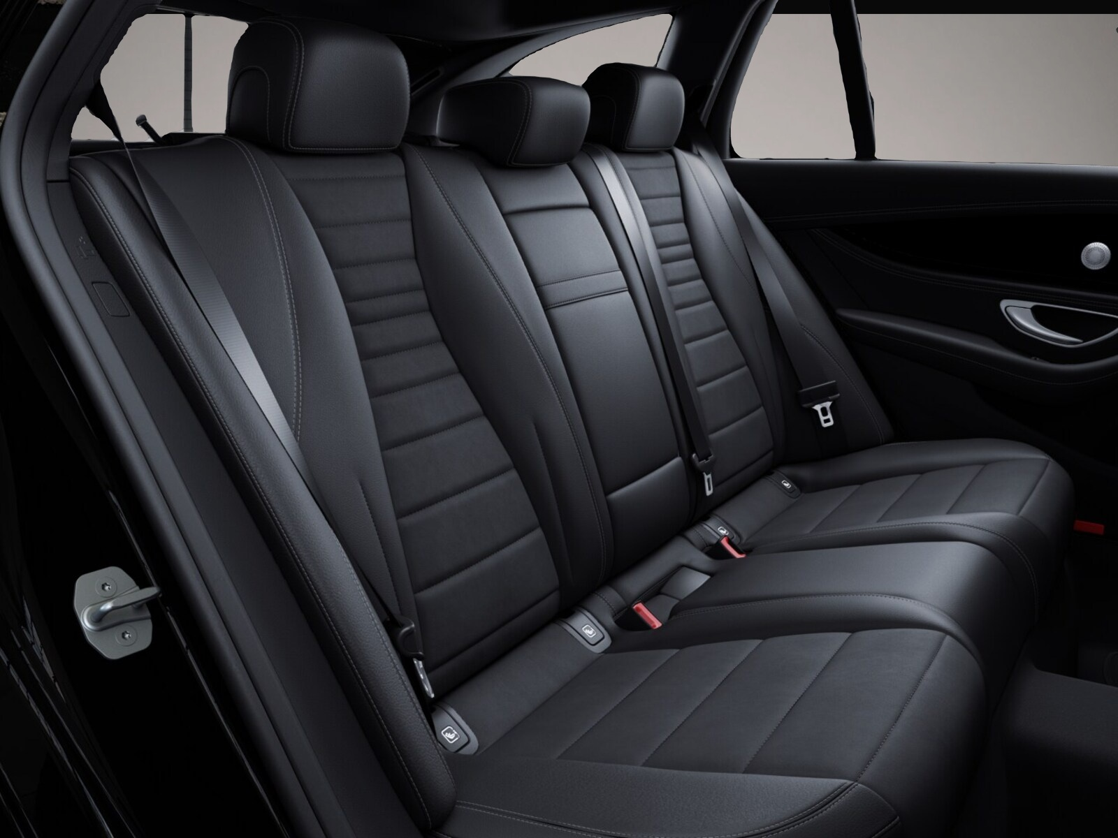Bild 7 Mercedes-Benz E 400