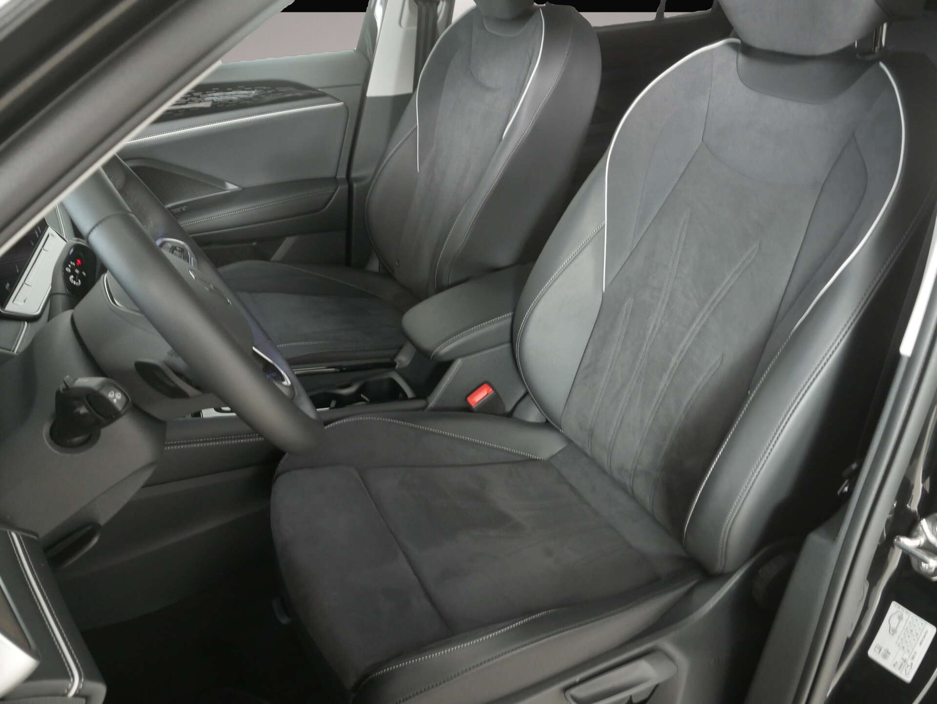 Fotografie 8 des Volkswagen Tayron 2.0 TDI 4Motion Elegance
