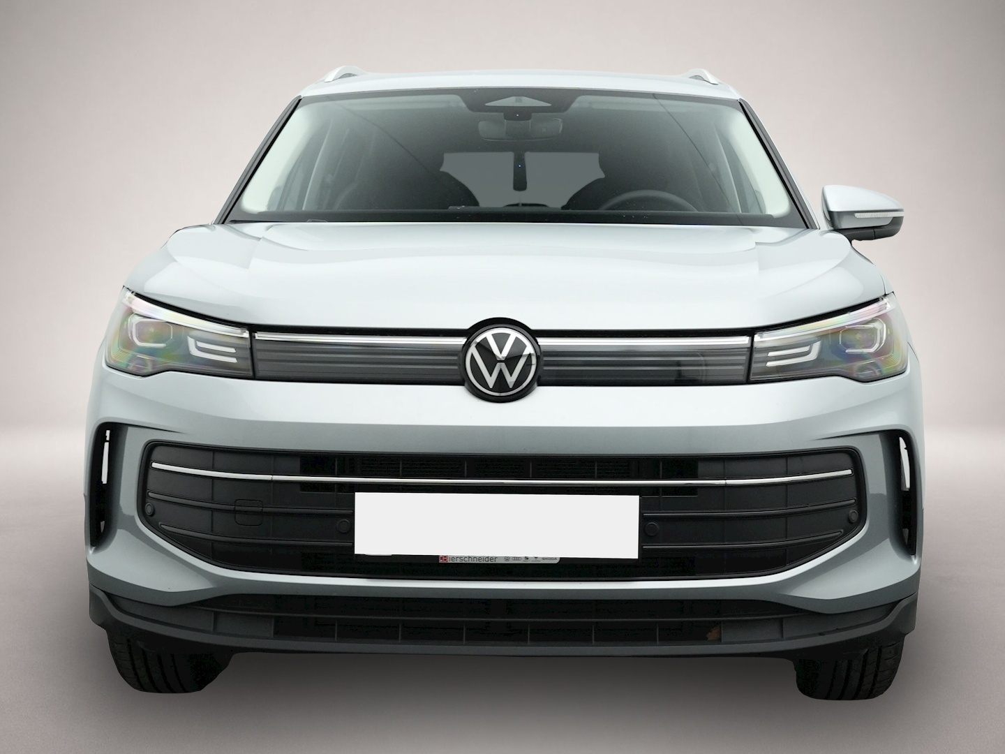 Bild 8 Volkswagen Tiguan 1.5 eTSI DSG Life AHK NAVI DESIGN-PAKET