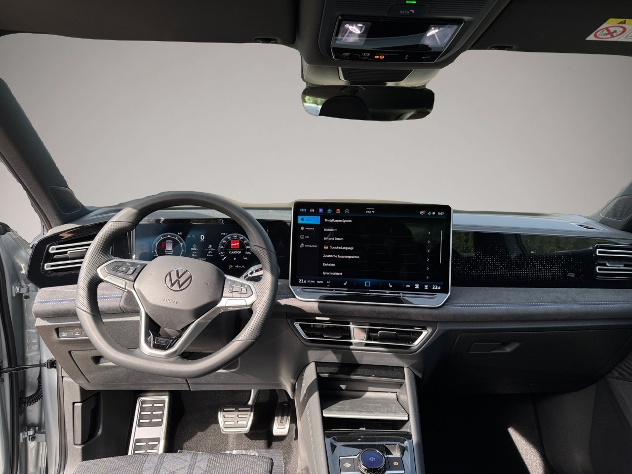 Bild 6 Volkswagen Tiguan R-Line 1.5 eTSI DSG7 AHK HeadUp 360Kamera