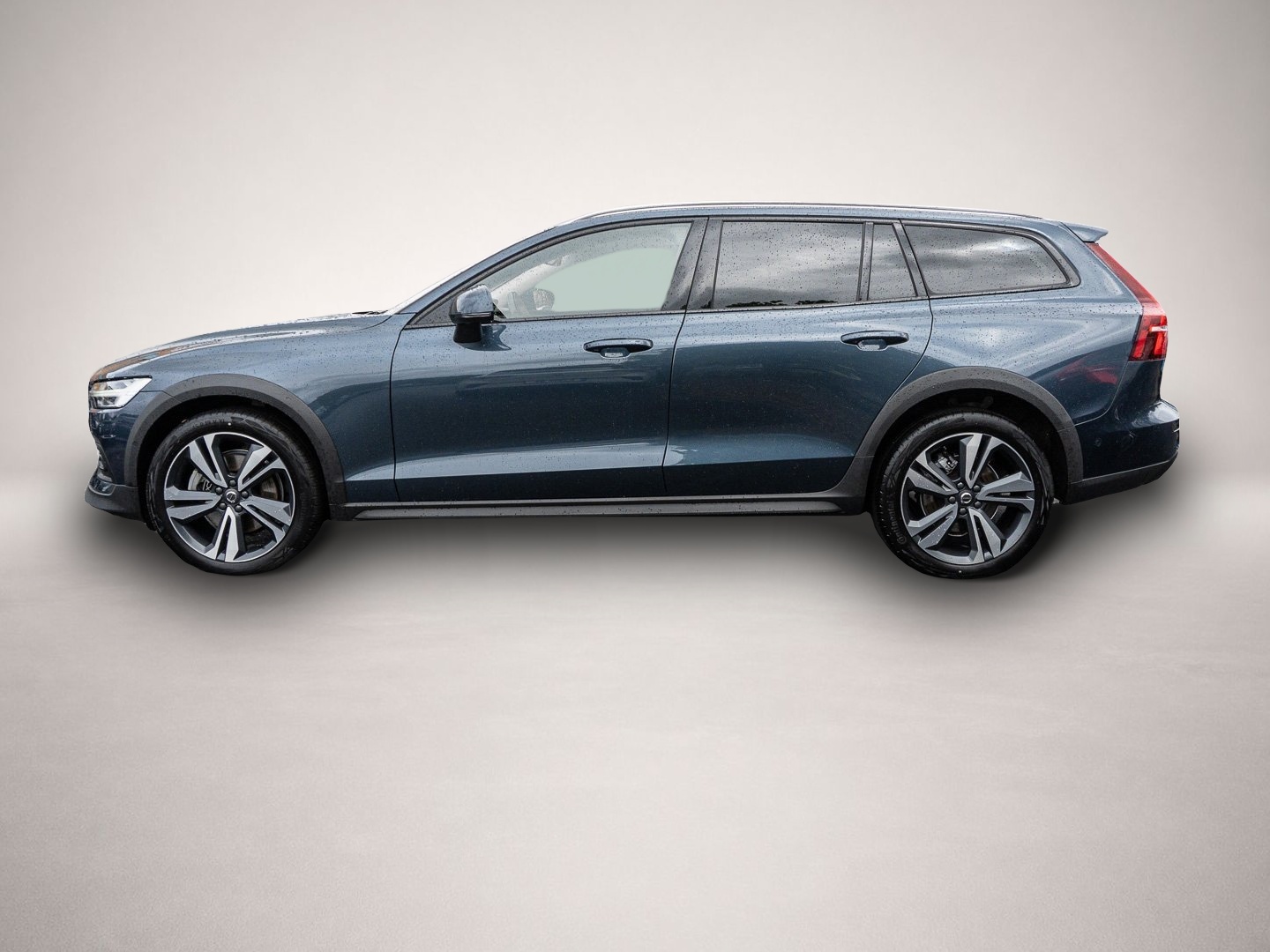 Bild 4 Volvo V60 Cross Country B4 AWD Ultimate Head UP LED