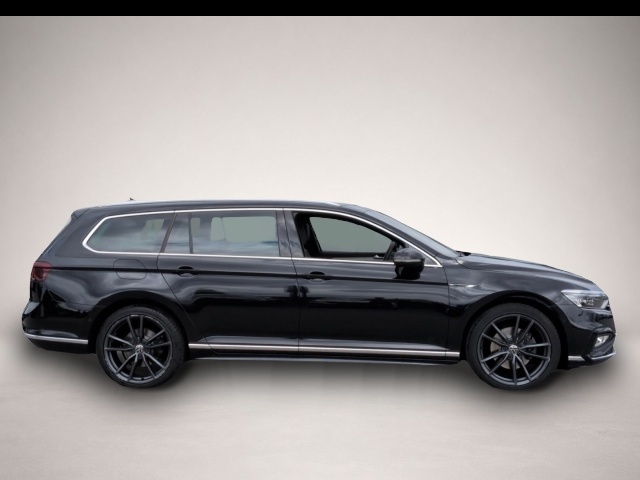 Bild 2 Volkswagen Passat Variant R-LINE 4Mot TDI*StandHzg Panodach