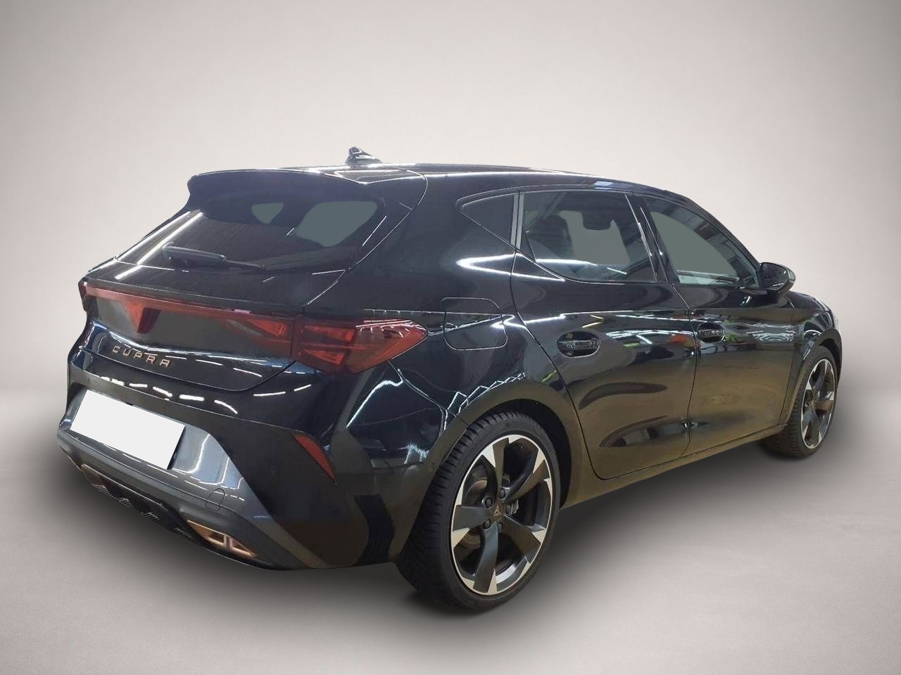 Bild 2 Cupra Leon 1.5 e-Hybrid DSG ab 359.- EUR mtl. 1000.- A