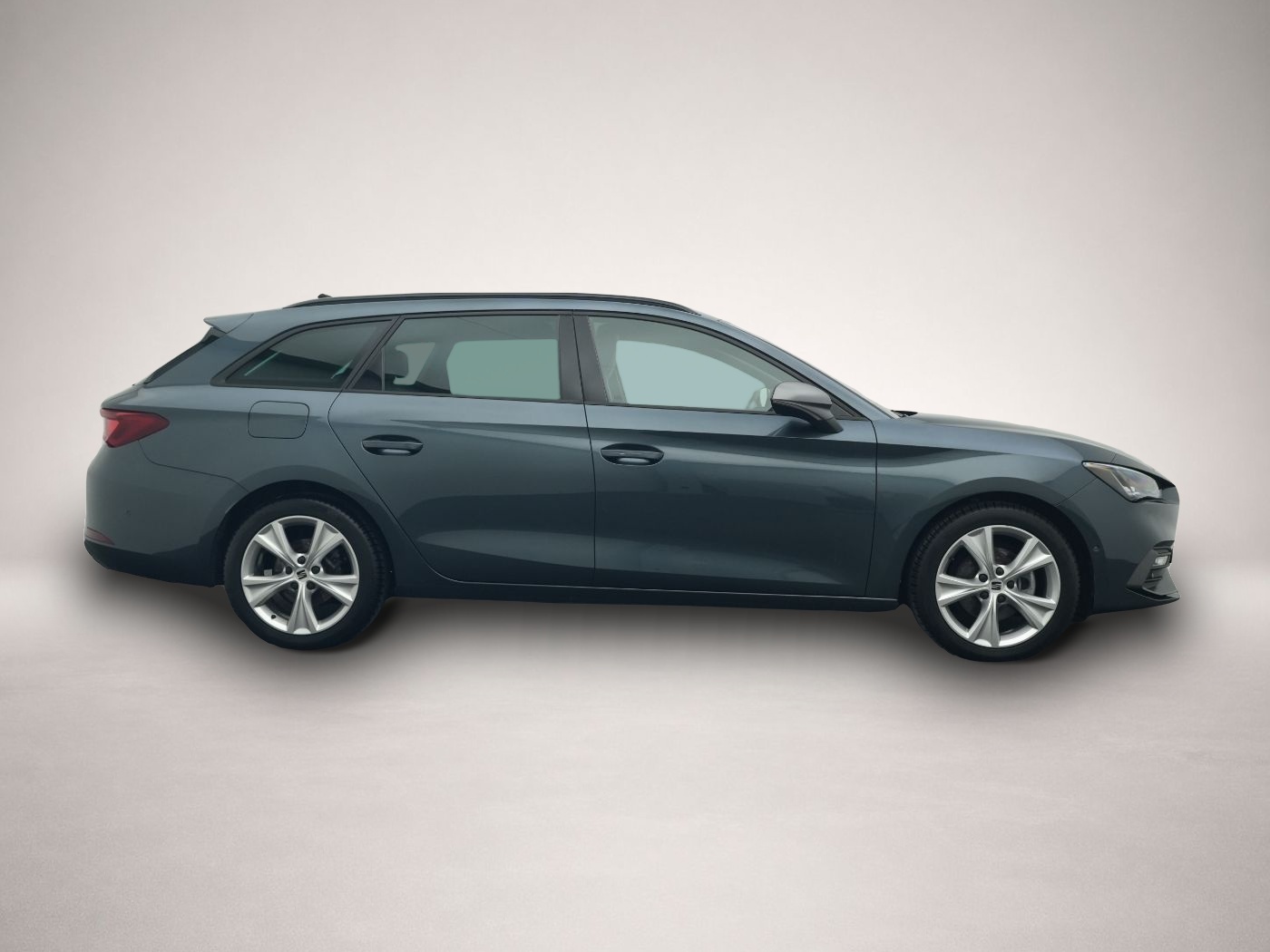 Fotografie 9 des Seat Leon Sportstourer 1.5 eTSI DSG FR ab 217.- EUR m