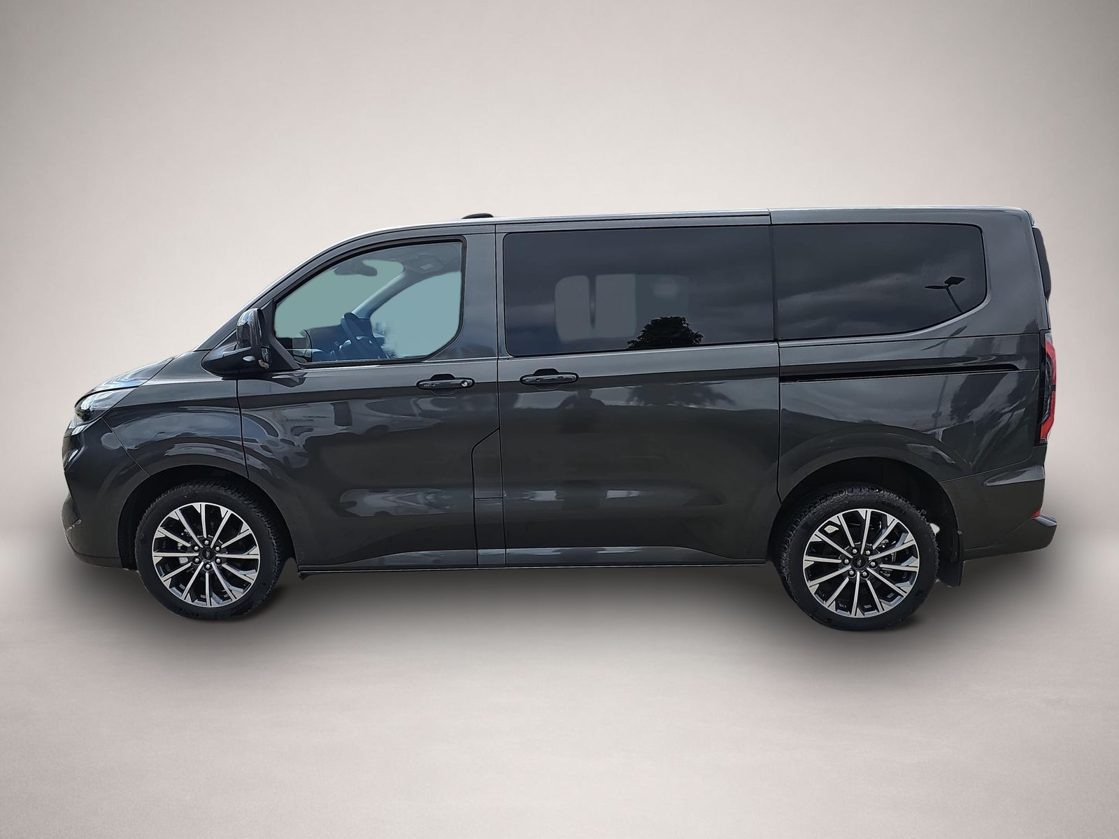 Bild 4 Ford Tourneo Custom 2.0 EB Autom. AWD Titanium X ACC