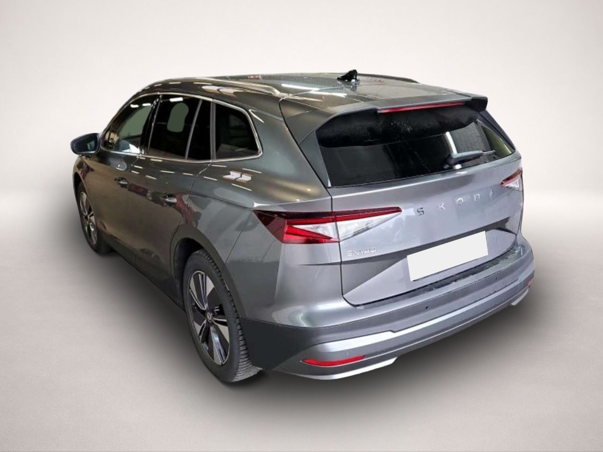 Fotografie 2 des Skoda Enyaq 85x 82kWh