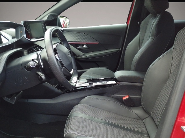 Bild 7 Peugeot 208 GT Navi LED Ambientebeleuchtung SHZ
