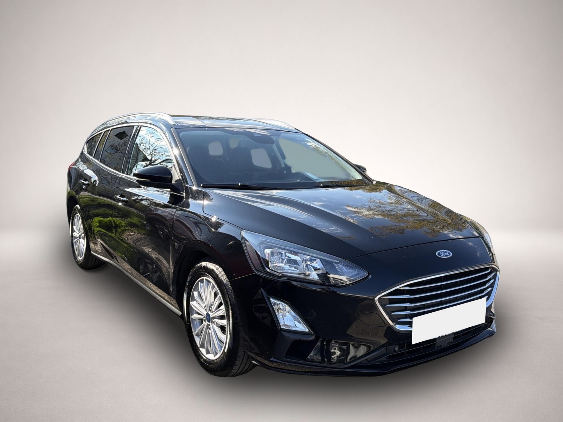 Bild 4 Ford Focus Titanium 1,5 182 PS Bluetooth Navi LED Kli