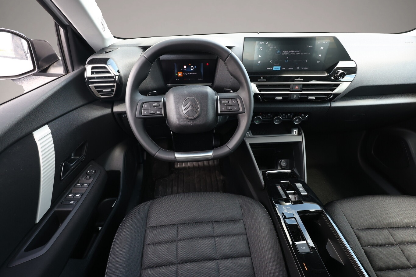 Bild 6 Citroën C4 X PLUS SHZ AHK Kam AWR CarP DigC PDC 17Z DAB