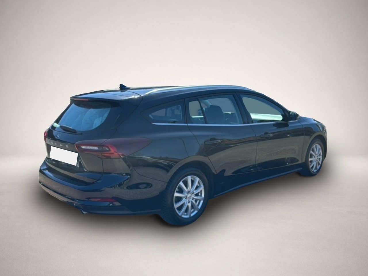 Fotografie 6 des Ford Focus Turnier Titanium NAVI AHK LED ACC SHZ Appl
