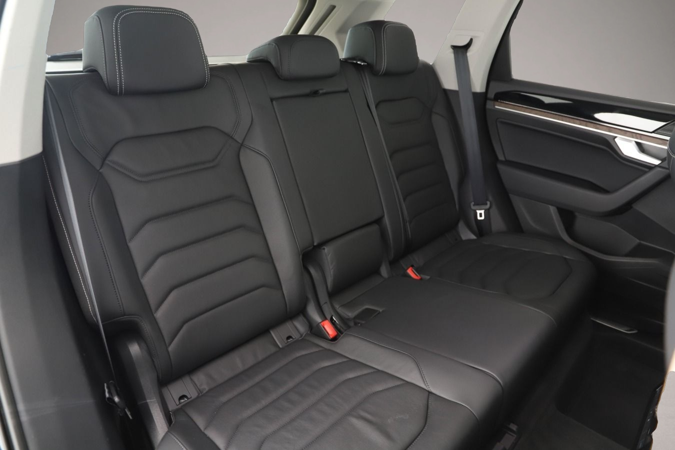 Fotografie 5 des Volkswagen Touareg 3.0 TDI 4M Tip Elegance IQ.Light/ACC/Luf