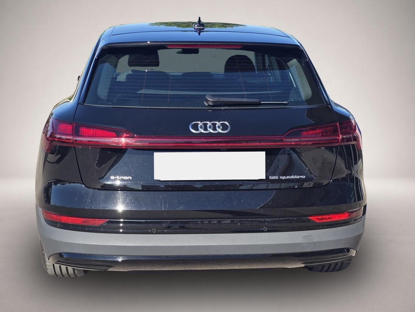 Bild 4 Audi e-tron 55 quattro VIRTUELLE-SPIEGEL+AHK+NAVI+VIR