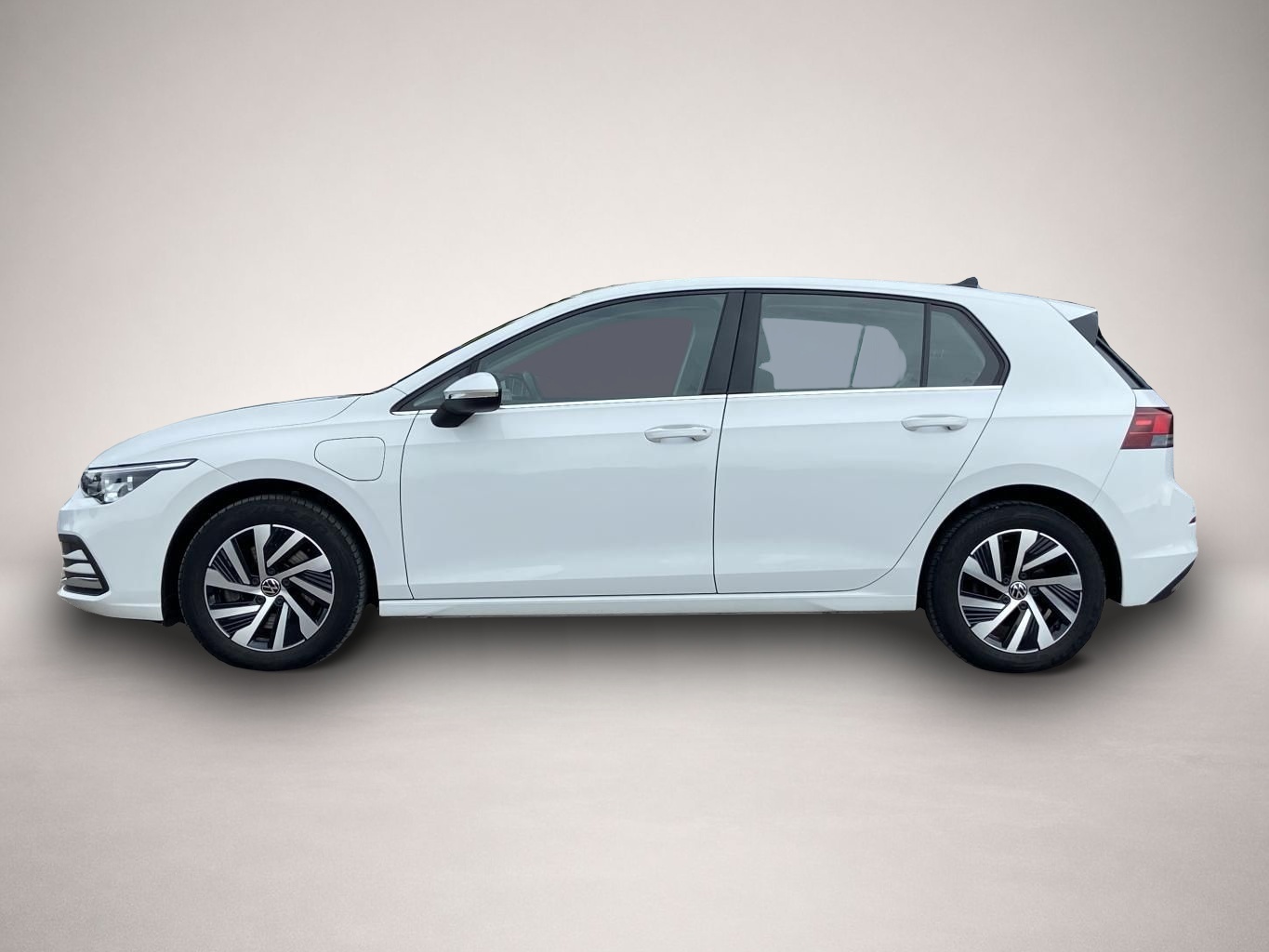 Fotografie 2 des Volkswagen Golf 1.4 TSI DSG eHybrid Style APP-CONNECT+ACTIV
