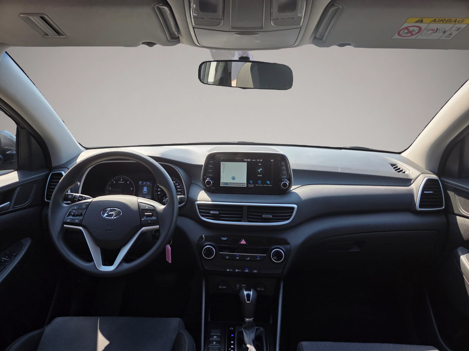 Bild 6 Hyundai TUCSON CRDi 1.6 Style 2WD NAV KAM LM