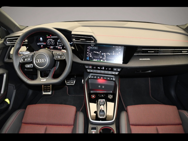 Bild 4 Audi quattro S3 Sportback 2.0 TFSI quattro S tronic Matrix/Sp