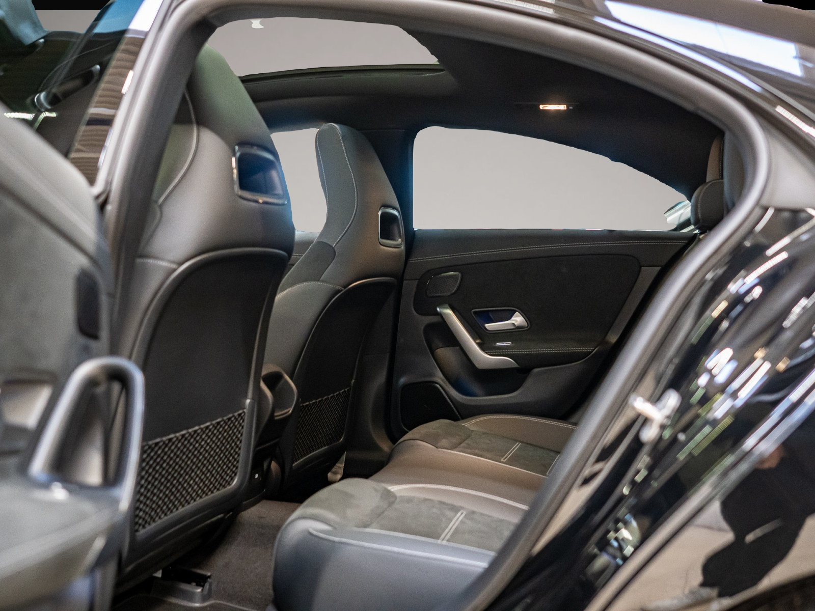 Bild 4 Mercedes-Benz CLA 180