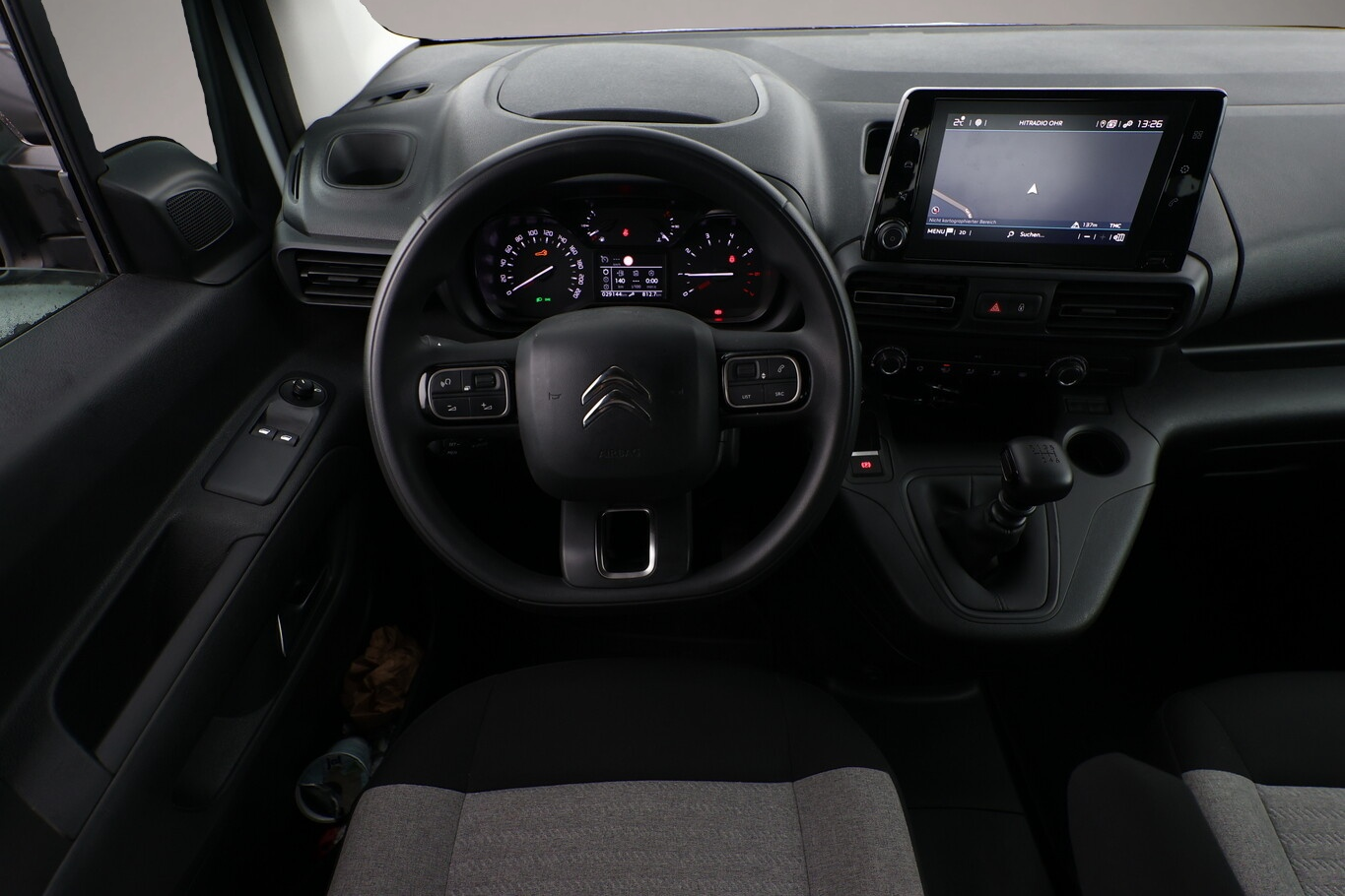Bild 7 Citroën Berlingo 1.2 PureTech 110 Feel M Nav AHK KeyLess