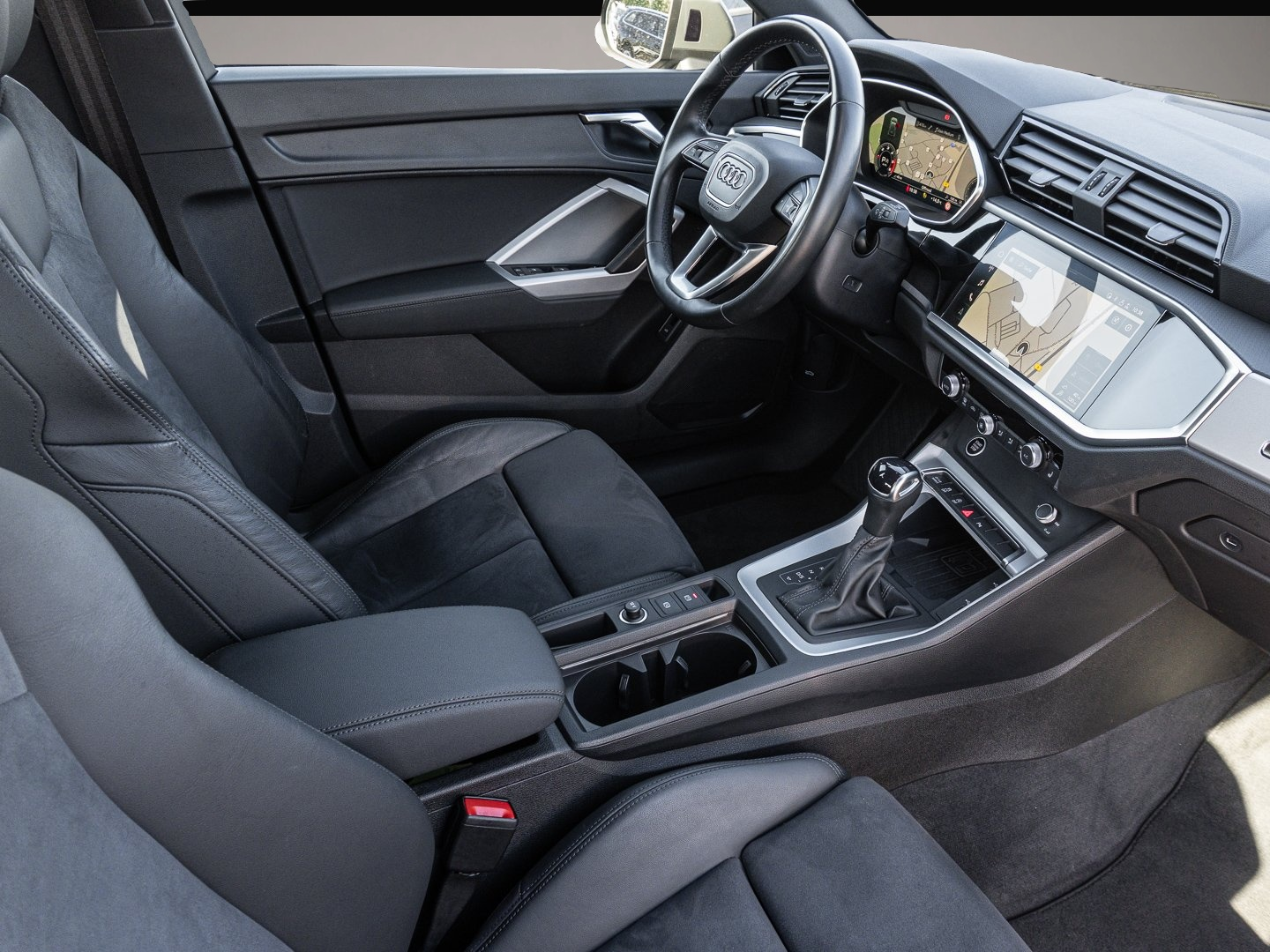 Bild 6 Audi Q3 35 TDI S ronic S line