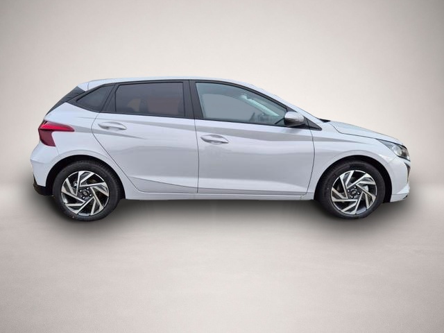 Bild 5 Hyundai i20 1.0 T-GDI 90PS Trend Automatik 5-türig Innenrau.