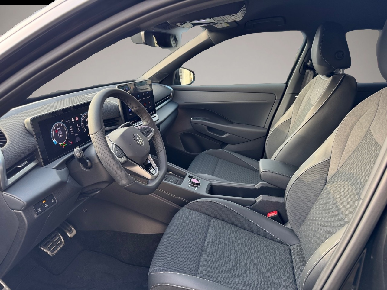 Bild 5 Volkswagen T-Roc 1.5 eTSI 150PS R-Line NEUES MODEL AHK
