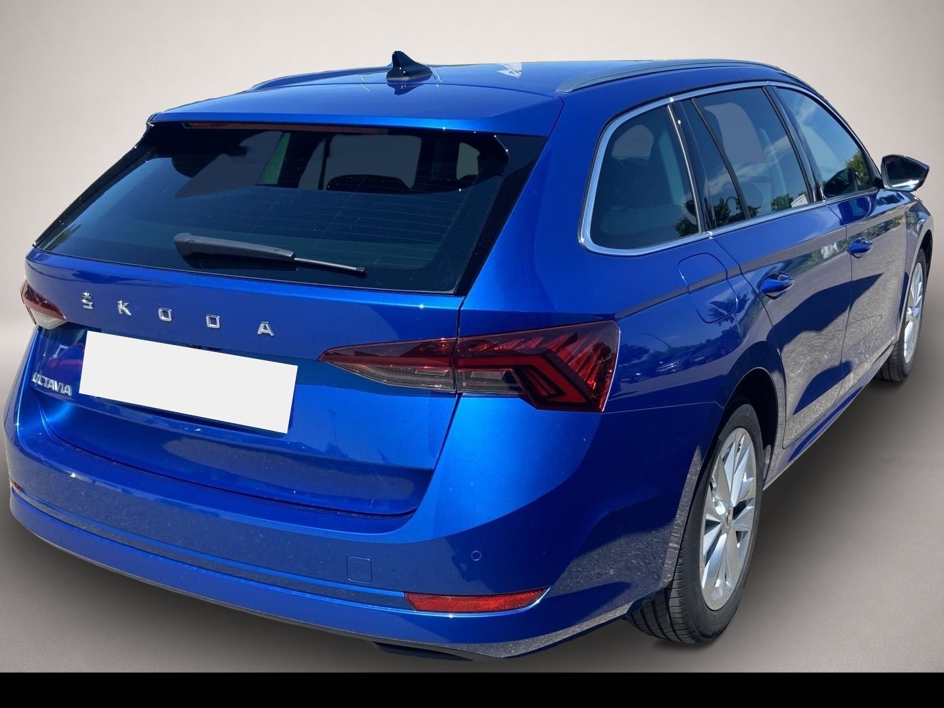 Fotografie 4 des Skoda Octavia Combi 2.0 TDI DSG STYLE AHK+HEAD-UP+EL.H