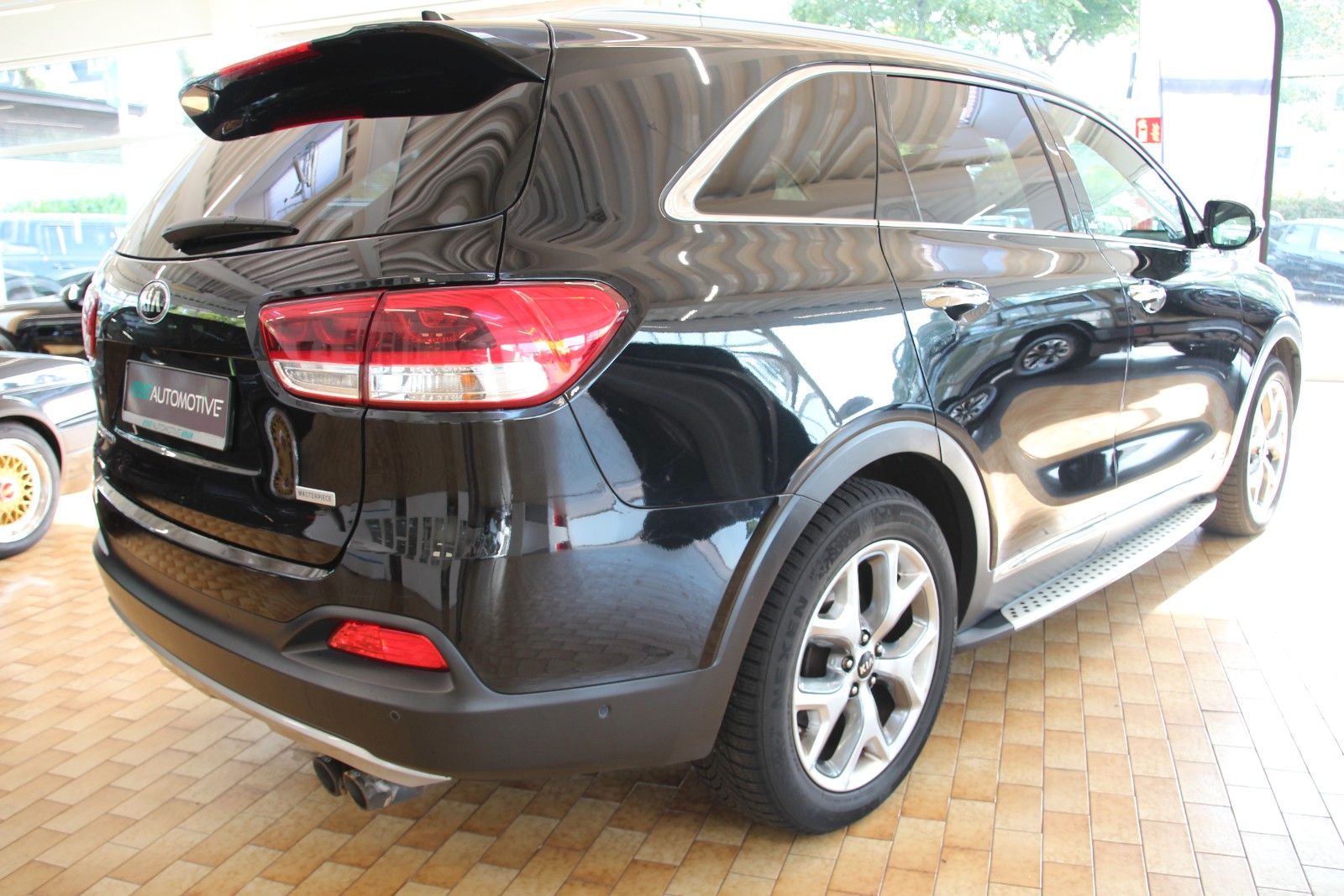 Kia Sorento Sorento Platinum Edition (Masterpiece) 4WD AHK - Thumbnail 6