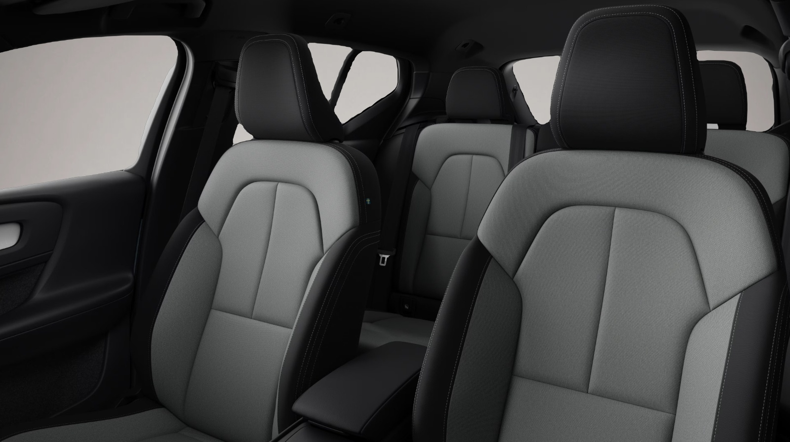 Bild 5 Volvo XC40 B4 Benzin Plus Dark Standh. Licht-Paket Sta