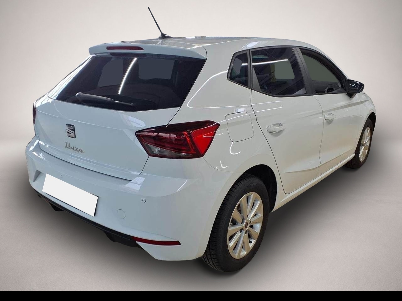Bild 2 Seat Ibiza 1.0 TSI Style LED NAVI ACC PDC KAMERA SHZ