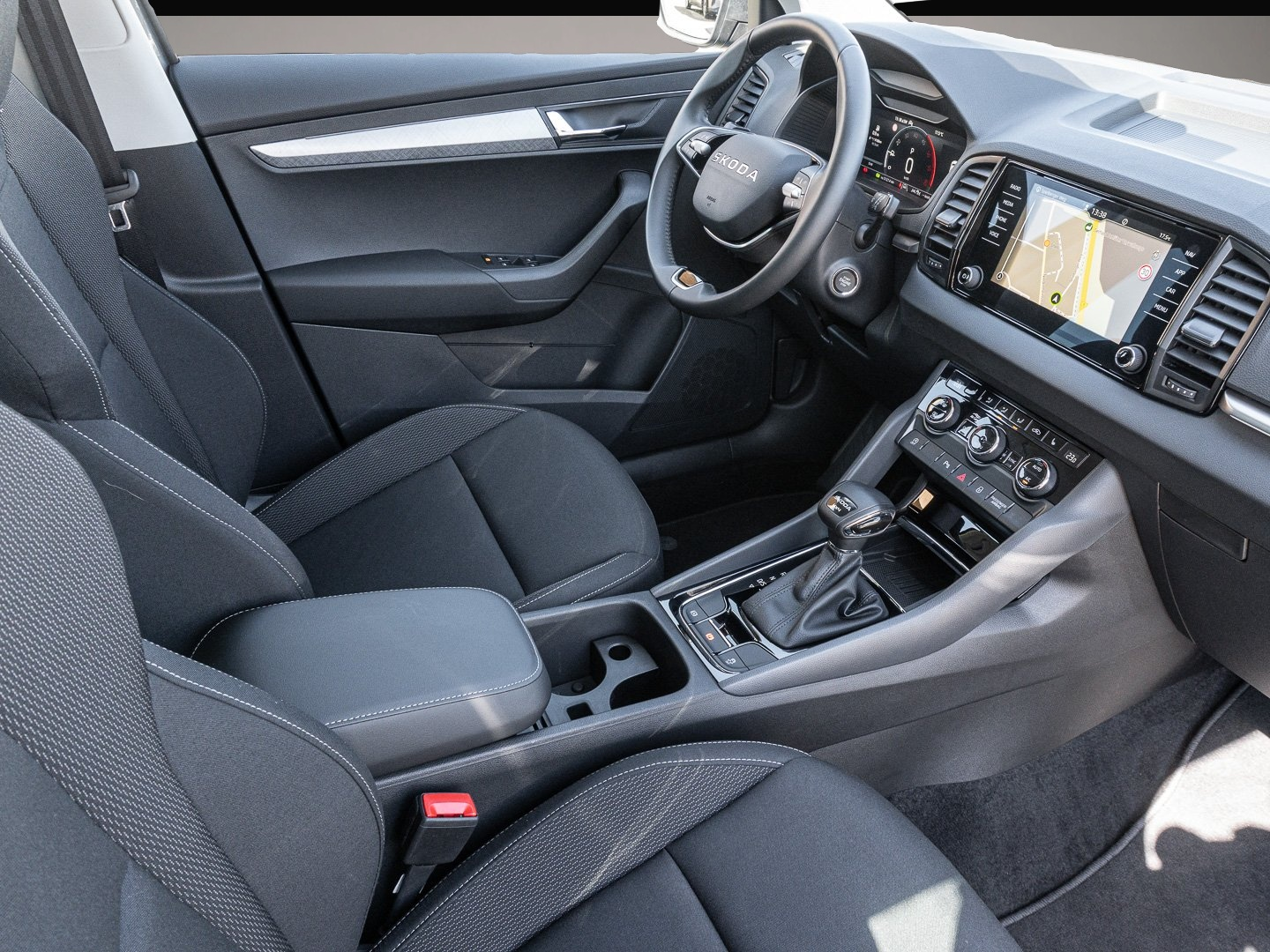 Bild 6 Skoda Karoq 2.0 TDI 4Motion DSG Selection Tour