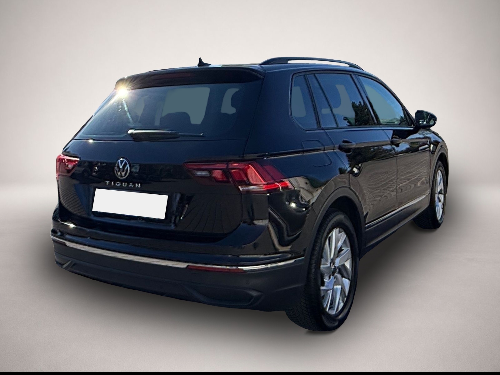 Bild 5 Volkswagen Tiguan 1.5 TSI Life *LED*Navi*Sitzheizung*