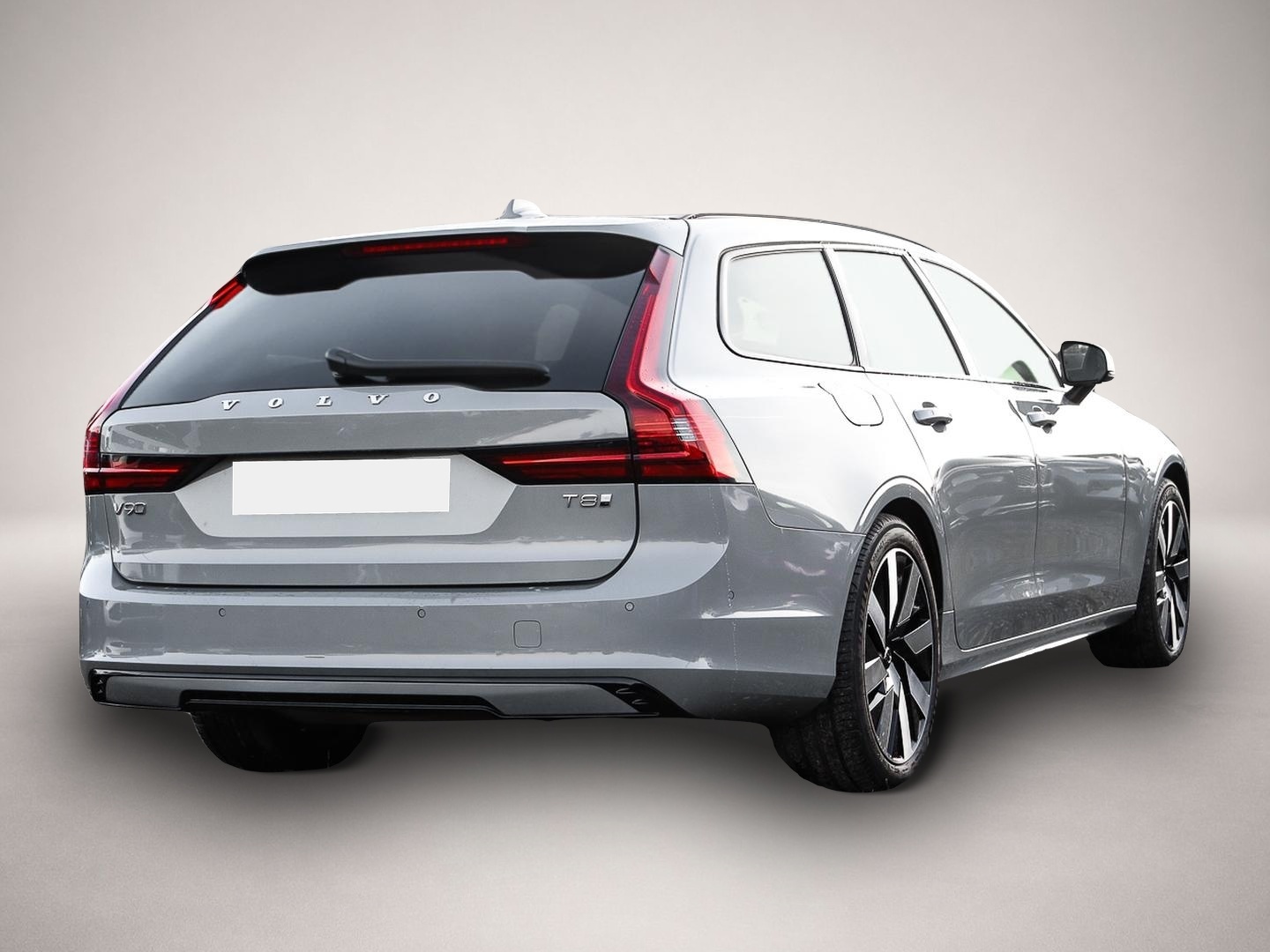 Bild 2 Volvo V90 Kombi Plus Dark Recharge Plug-In Hybrid AWD