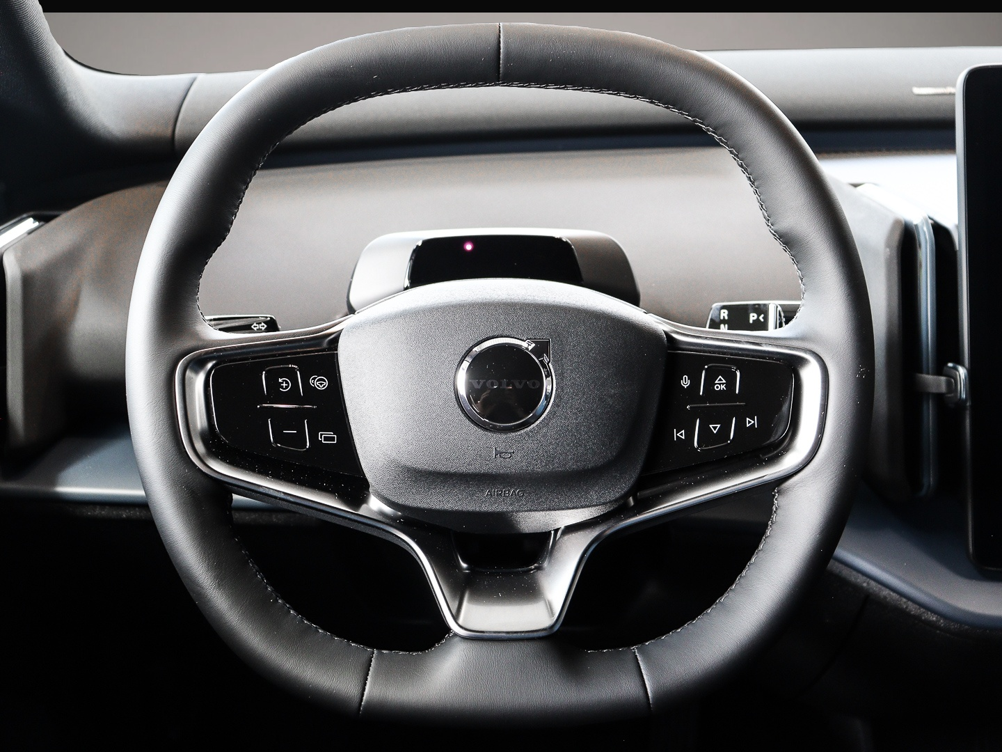 Bild 5 Volvo EX30 Plus Black Edition Single Motor Extended Ra