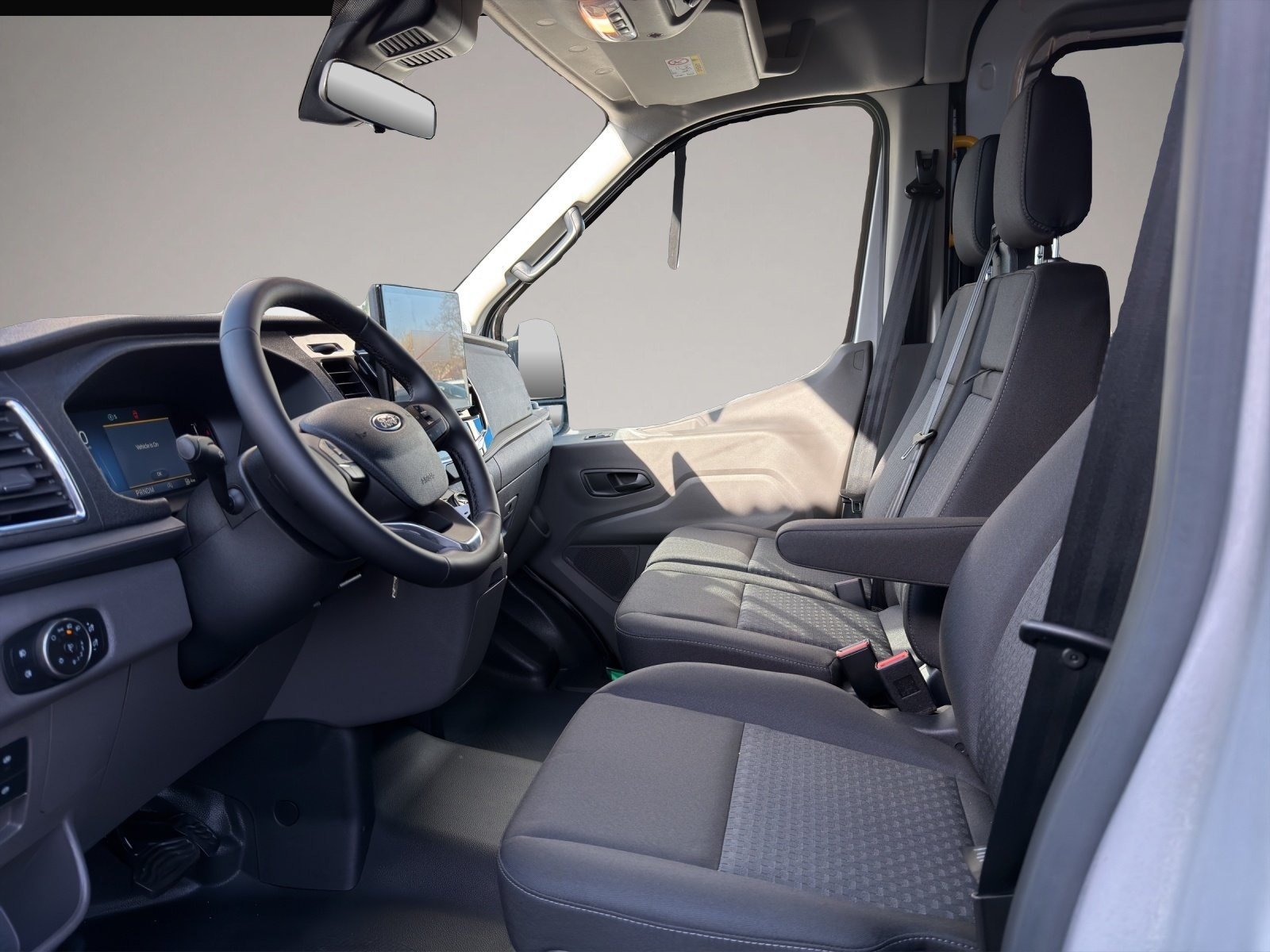 Bild 7 Ford Transit Kombi TDCi 350 L3 H2 PKW Trend
