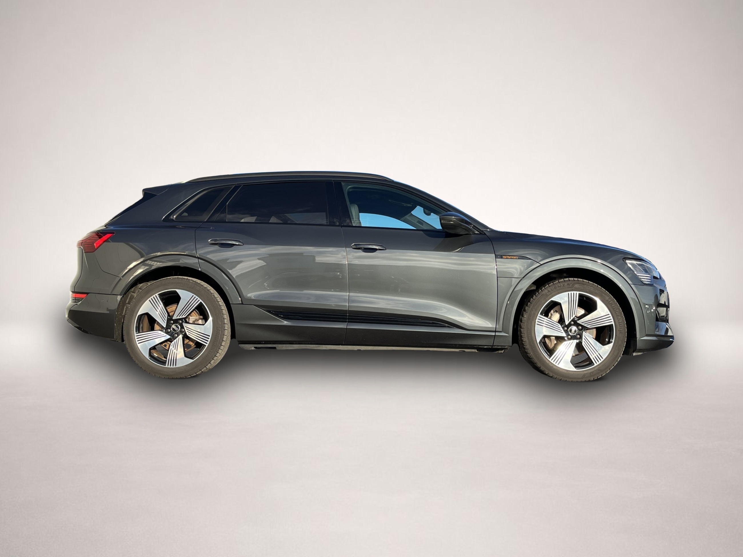 Bild 3 Audi e-tron Advanced 220¤ m. 20% Anz. 21 Zoll el.Spor