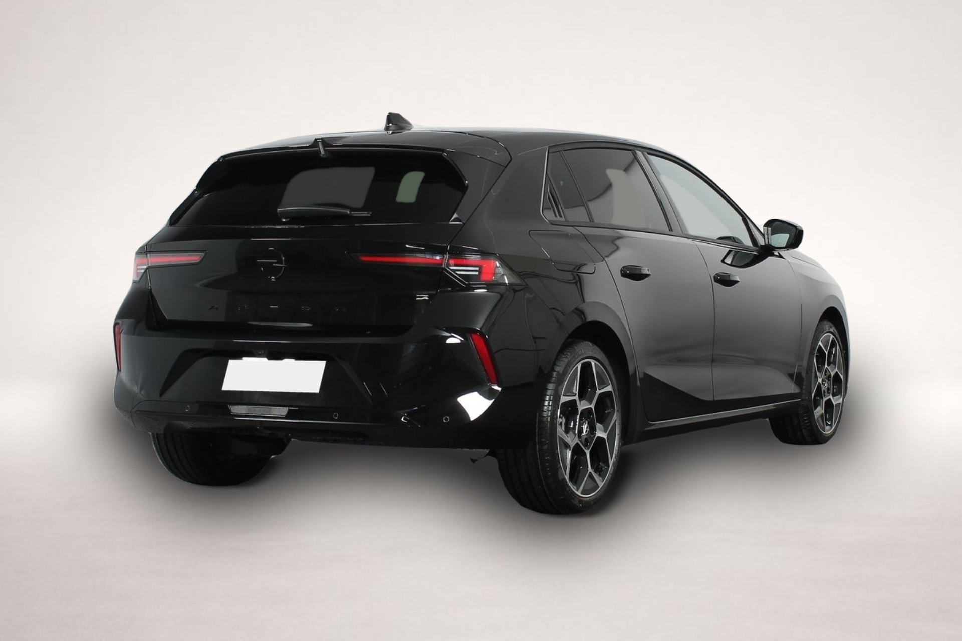 Fotografie 5 des Opel Astra 1.2 Turbo 8-Gang-Automatik