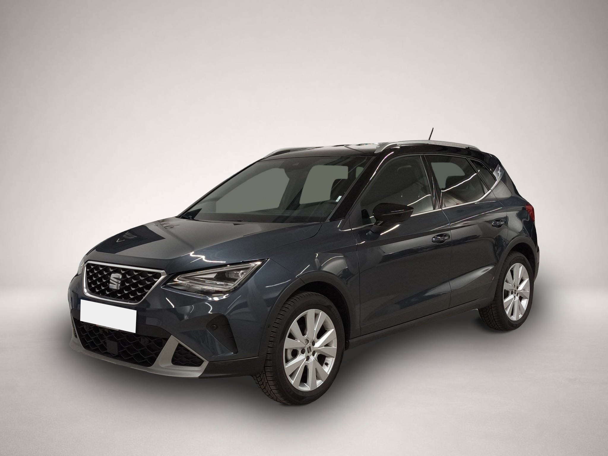 Fotografie Seat Arona 1.0 TSI DSG Xperience LED NAVI ACC PARKASS