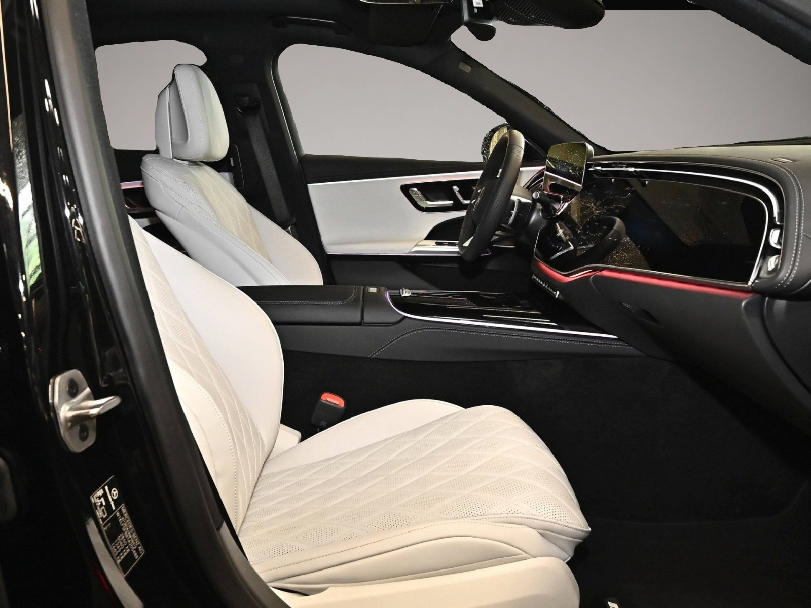 Fotografie 2 des Mercedes-Benz E 400