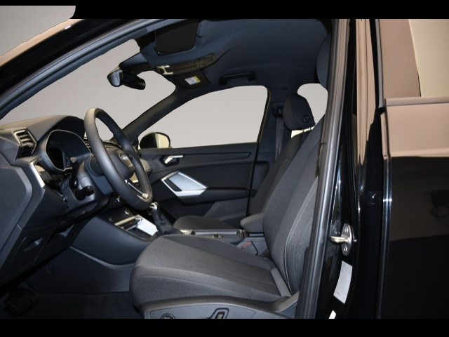 Bild 3 Audi Q3 35 TFSI S tronic advanced