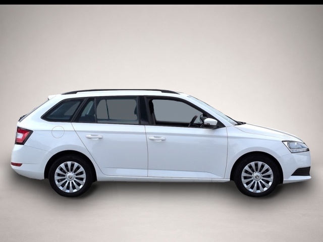 Bild 2 Skoda Fabia Combi Active 1.0TSI*PDC SmartLink Bluetoo
