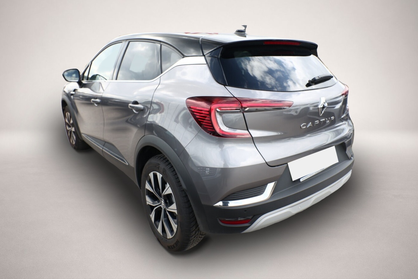 Bild 4 Renault Captur II 1.3 TCe 140 MHEV Techno LED Nav PDC