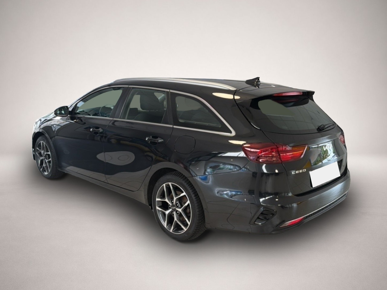Bild 4 Kia Cee'd Sportswagon Spirit Navi JBL LED El. Heckkl