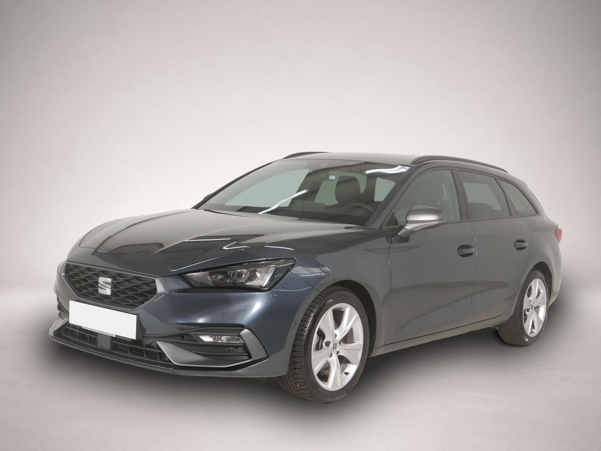 Fotografie Seat Leon Sportstourer 1.5 eTSI FR