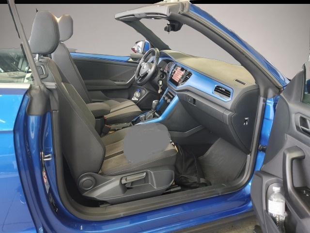 Fotografie 3 des Volkswagen T-Roc Cabrio 1.5 TSI DSG Style Standhzg/App-Conn