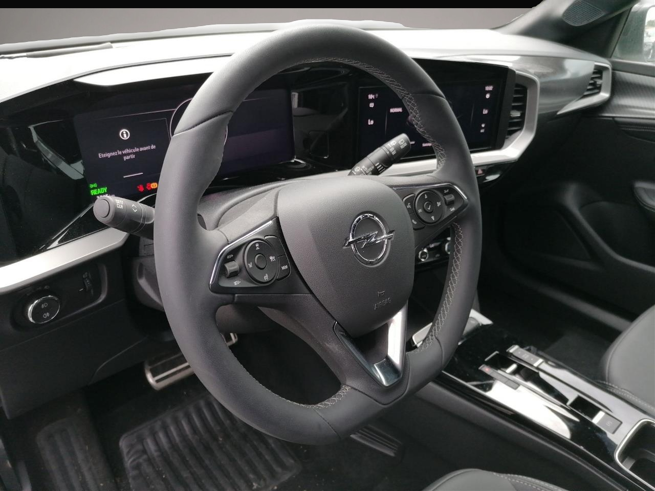 Fotografie des Opel Mokka-e Ultimate 7,4 kw Charger Navi Kamera PDC