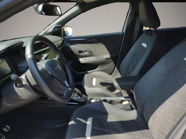 Bild 7 Opel Corsa Corsa-e Ultimate Pano Navi ALLWETTER Carplay SHZ